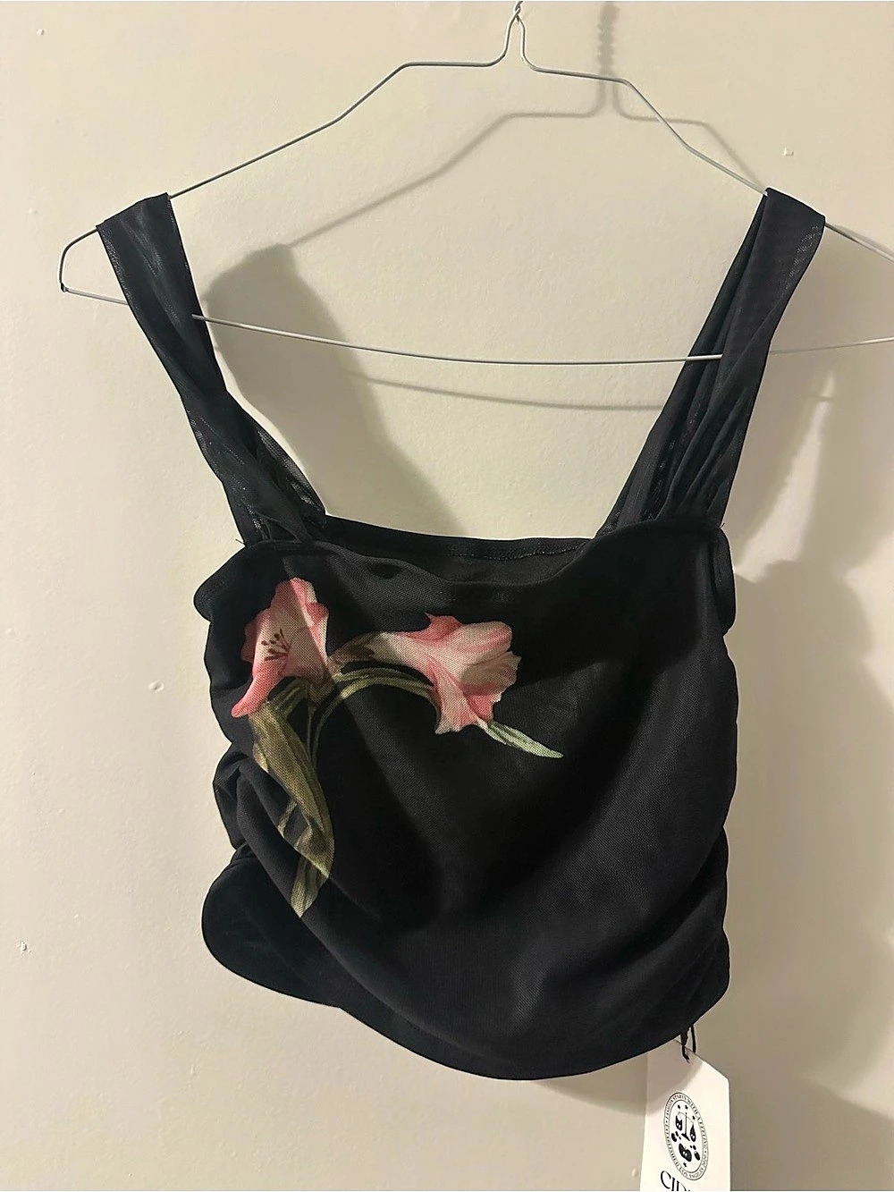 CIDER Floral Camisole in Black & Pink Size Small